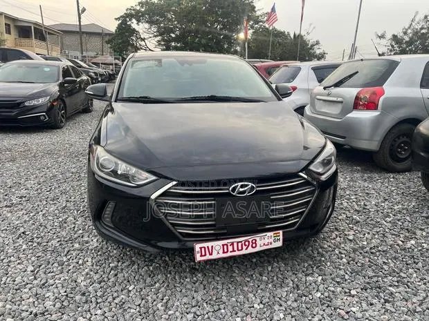 Hyundai Elantra Limited 2018 Black · Photo 1