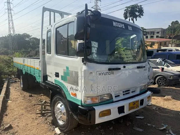 Hyundai 5 Ton · Photo 1