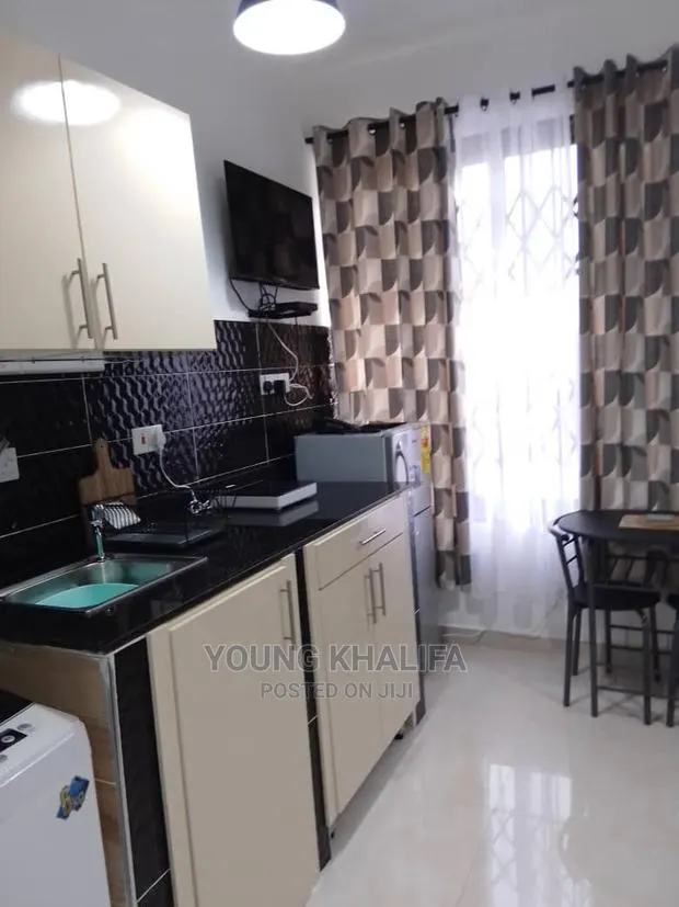 Standard One Bedroom Apartment Available Spintex · Photo 1