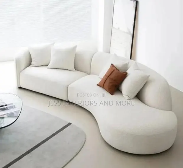 Sofa (Curved Sectional Sofa) · Photo 1
