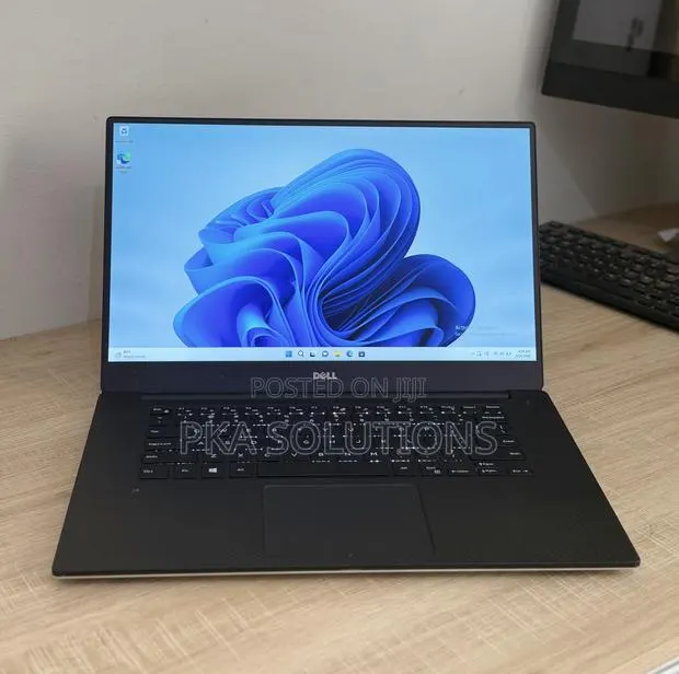 Laptop Dell Precision 5520 16GB Intel Core i7 SSD 256GB · Photo 1