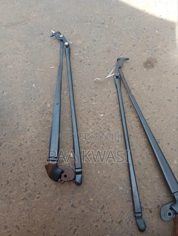 Vitz 2012 Wiper Arm · Photo 1