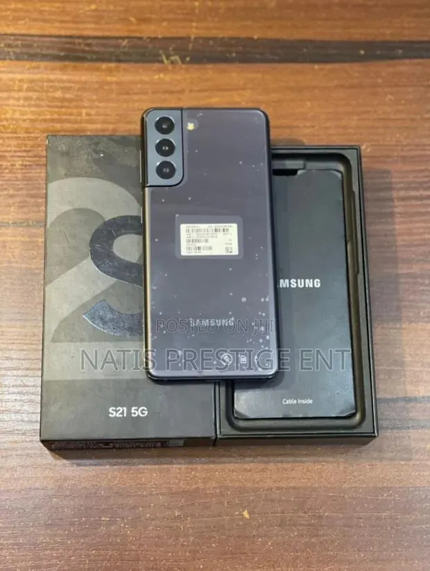 New Samsung Galaxy S21 5G 128 GB Black · Photo 1