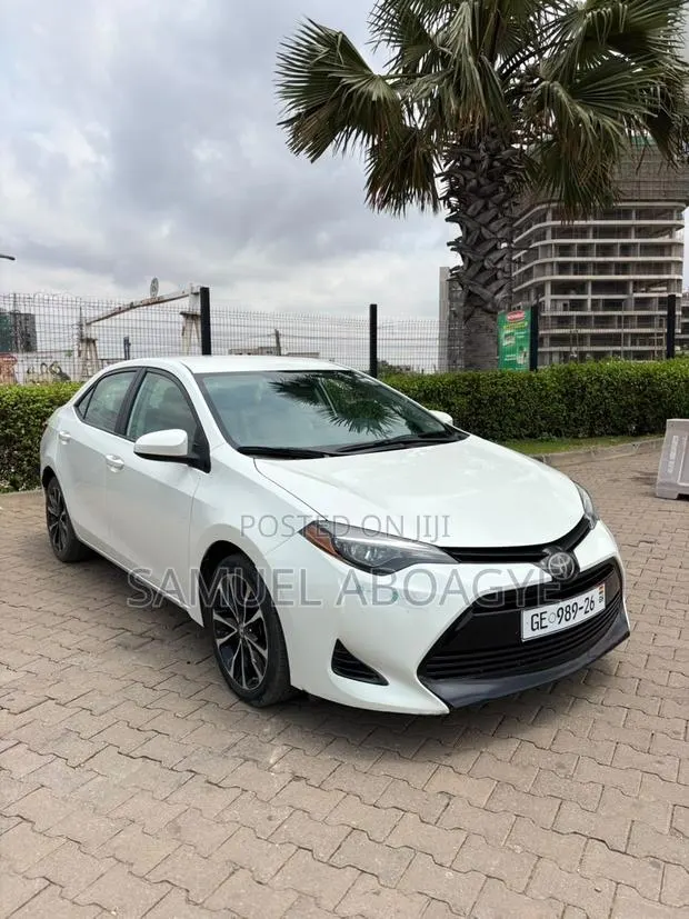 Toyota Corolla for Rent · Photo 1