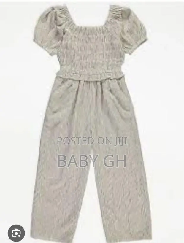 Beautiful Jumpsuit for Girls · Photo 1