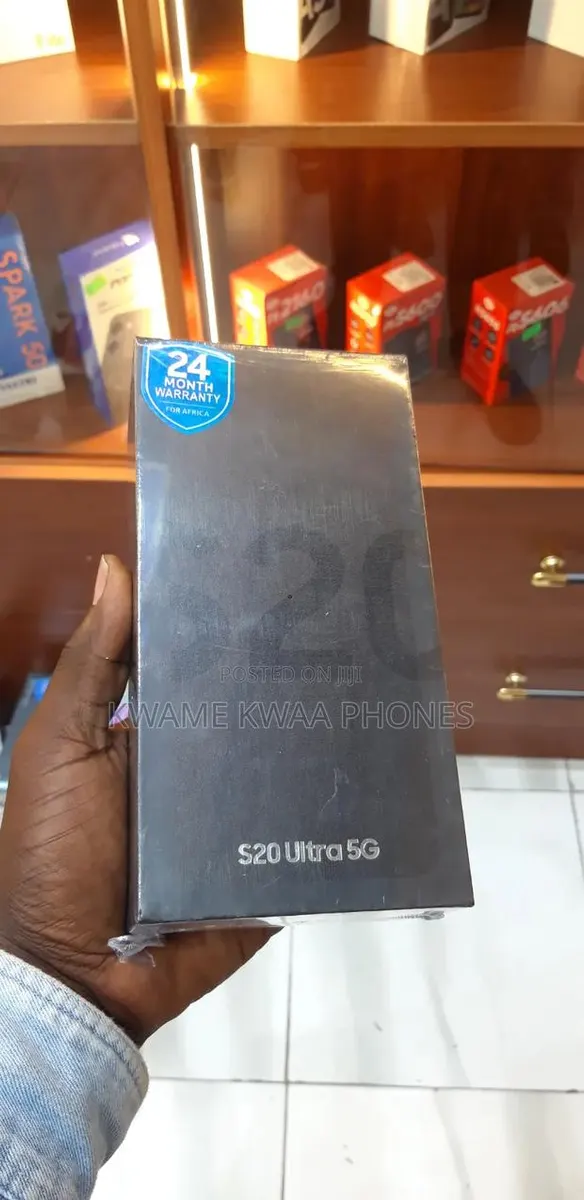 New Samsung Galaxy S20 Ultra 5G 128 GB Black · Photo 1