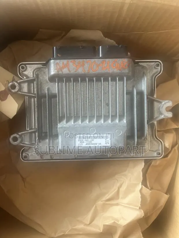Honda Civic 2020 Control Unit · Photo 1