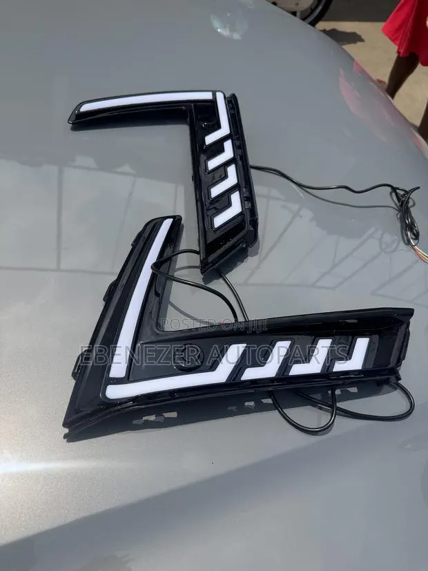 Honda CRV Cr-v Led Foglights Covers 2023 2024 2025 2026 · Photo 1