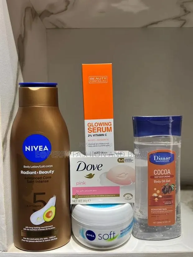 Glow-Up Skincare Bundle · Photo 1