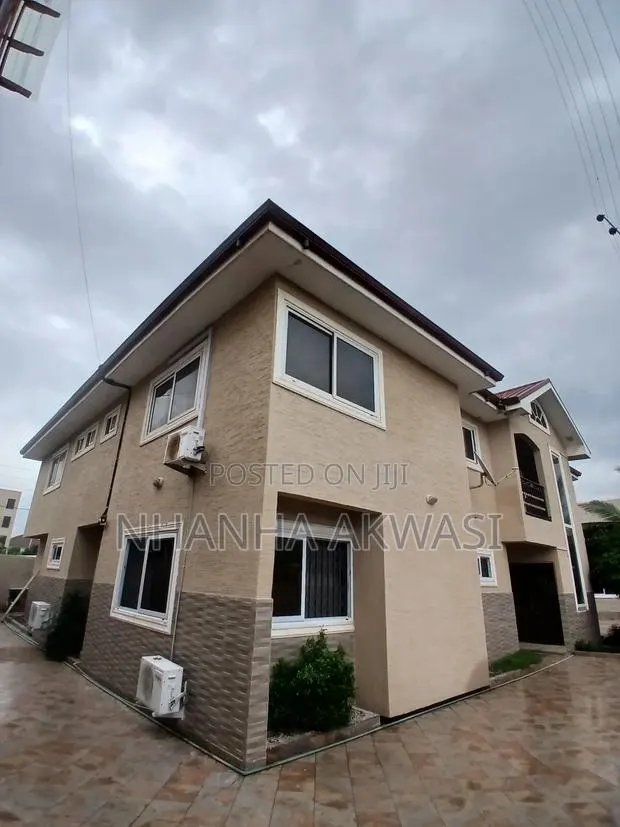2bdrm Apartment in Sakumono for rent · Photo 1