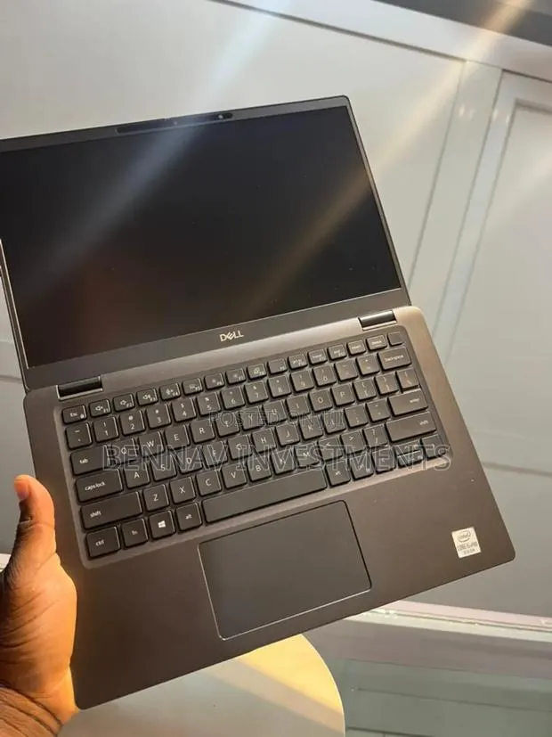 Laptop Dell Latitude 7320 8GB Intel Core i5 SSD 256GB · Photo 1