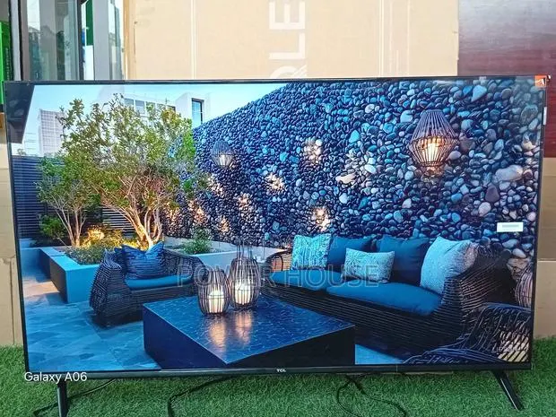 Enjoy Clear Sound and View on TCL 43 Inches Smart Tv TCL · Photo 1