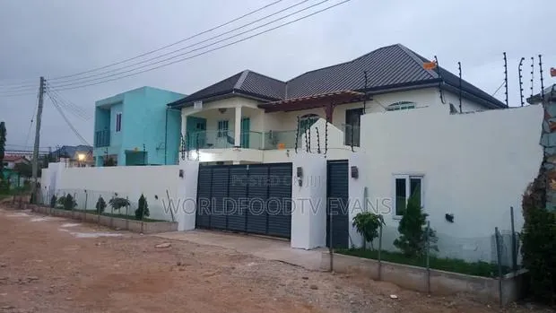 Furnished 5bdrm House in Links Properties, Ability for rent · Photo 1