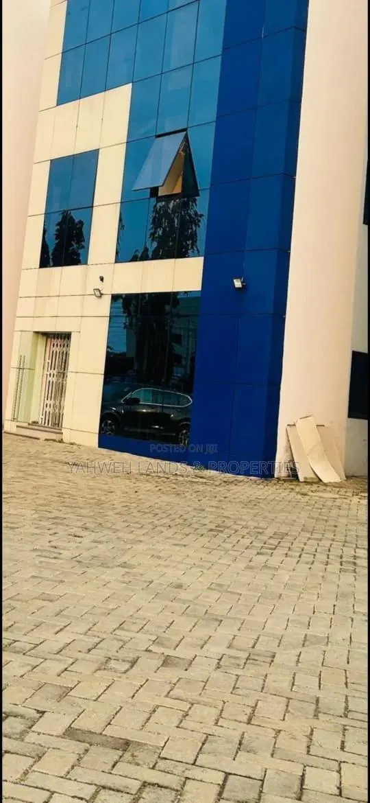 Office Space for Rent at Dzorwulu · Photo 1