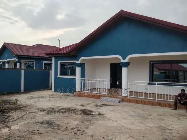 3bdrm House in Amasaman for rent · Photo 1
