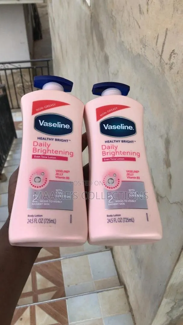 Vaseline Healthy Bright Daily Brightening Body Lotion · Photo 1