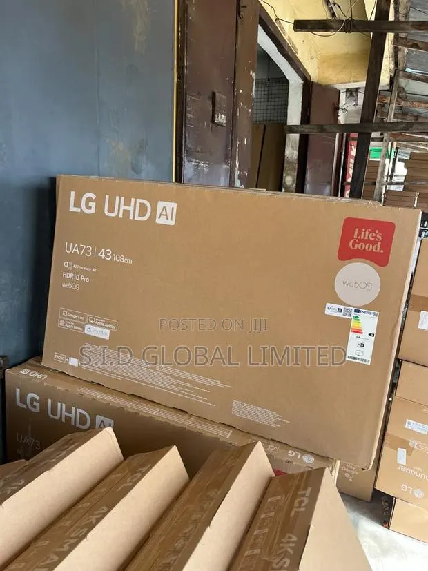 Lg 43" Smart Tv With Α7 Ai Processor · Photo 1