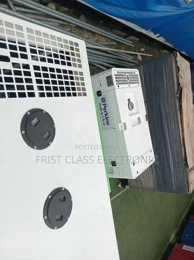 Best 35kVA Perkins Silent Diesel Generator for Business Home · Photo 1