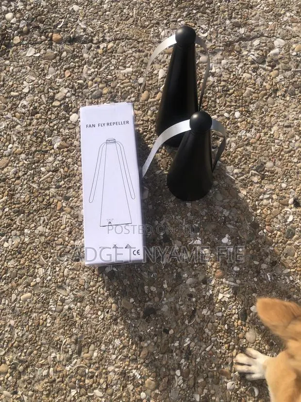 Buzz-Free Comfort: The Ultimate Battery-Powered Fly Fan(Wholesale) · Photo 1