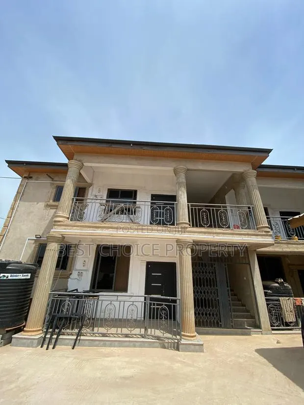 2bdrm Apartment in Amenhia, Adenta for rent · Photo 1