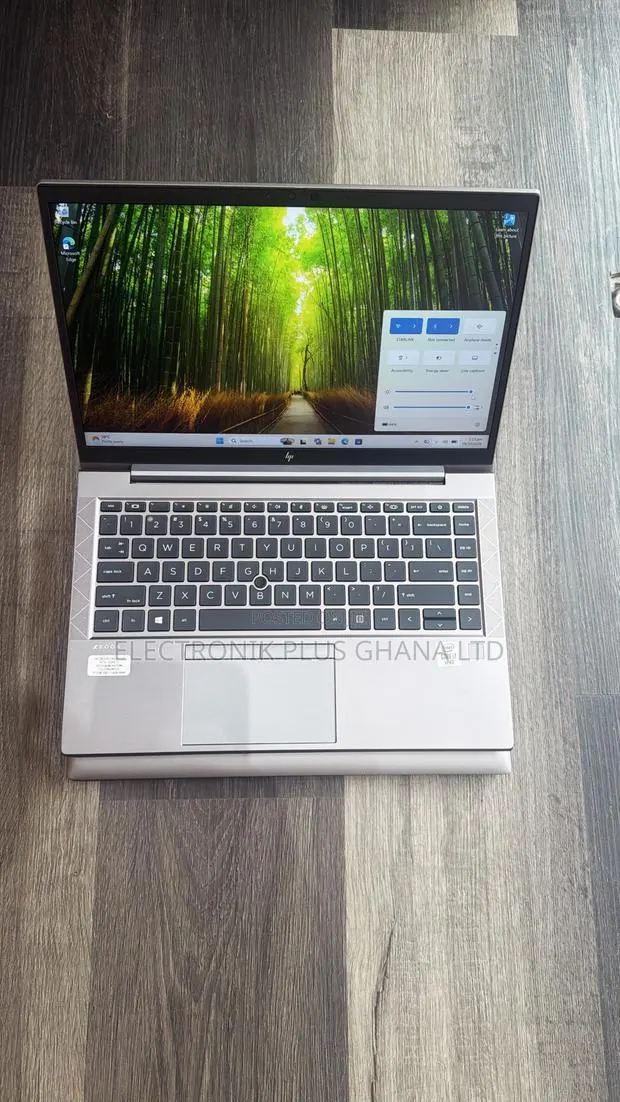 Laptop HP ZBook Firefly 14 G7 16GB Intel Core i7 SSD 512GB