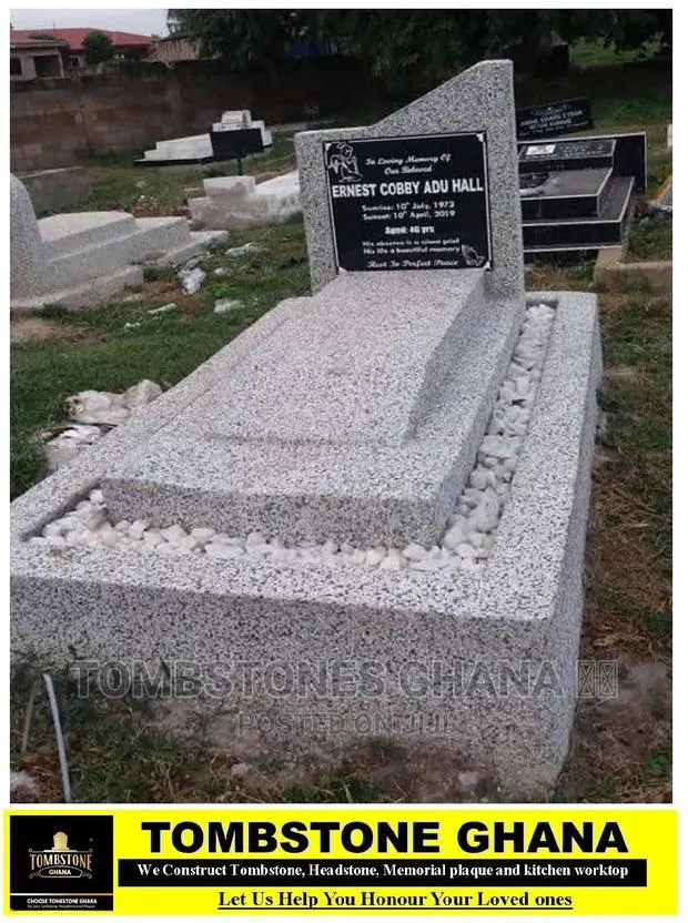 Two Steps Terrazo Tombstone · Photo 1