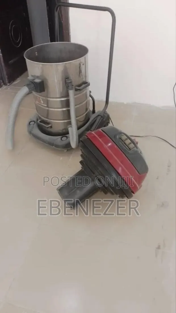 Scrubber and Vacuum Repairs · Photo 1