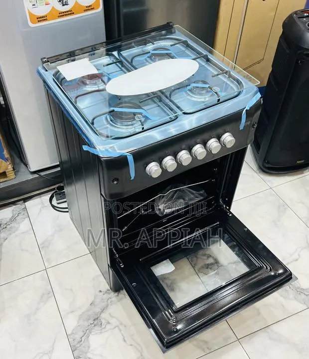 New Line Ferre 60x60cm Glass Lid 4 Gas Burner(Black) · Photo 1