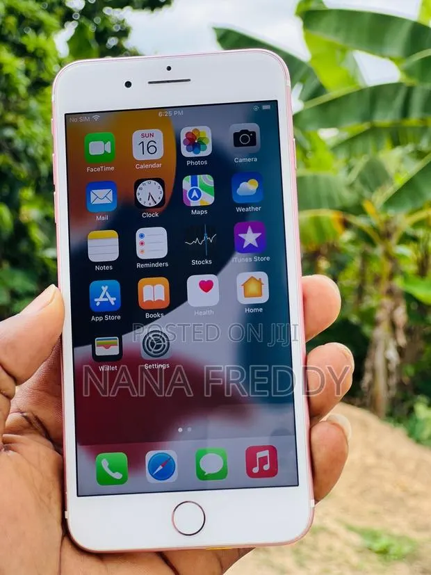 Apple iPhone 7 Plus 256 GB Rose Gold · Photo 1
