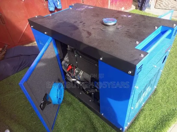 Strongerpower 15kva Perkins 16500w Diesel Geneset Perkins Uk · Photo 1
