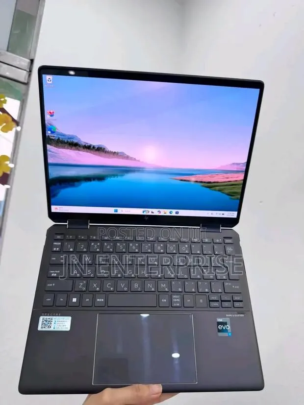 New Laptop HP Envy x360 32GB Intel Core i7 SSD 1T · Photo 1