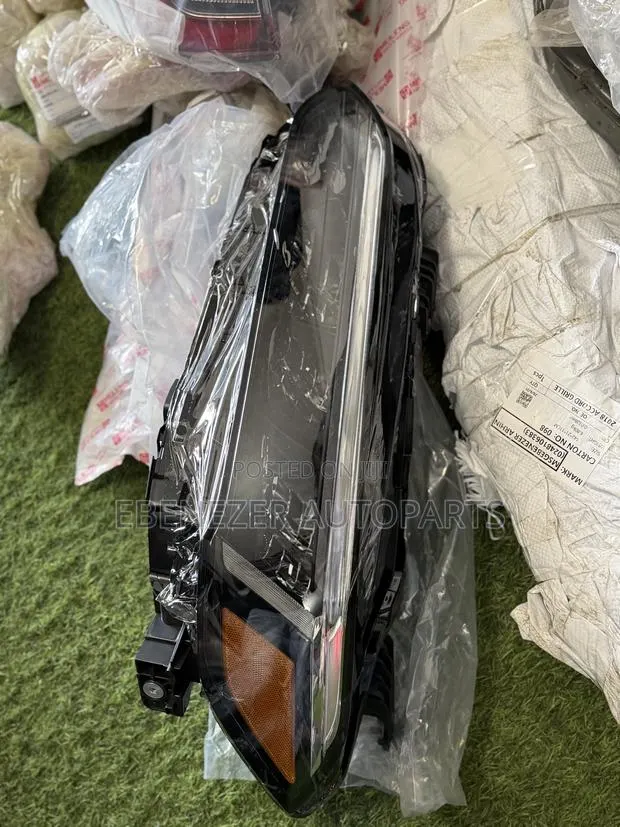 Honda Civic Headlights Headlamps 2023 2024 2025 2026 · Photo 1