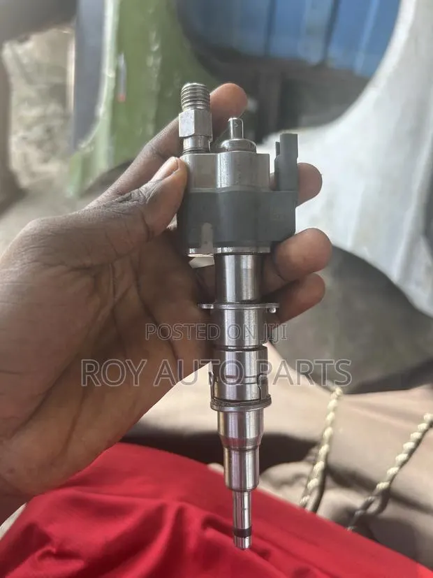 BMW N43, N53 Injector · Photo 1