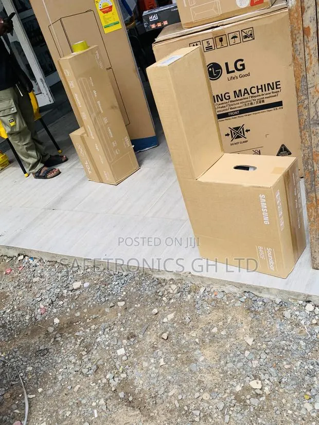 Super Best Samsung Hw-B450f 200w Soundbar · Photo 1