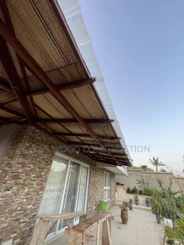 Hanging Pergola Outdoor · Photo 1
