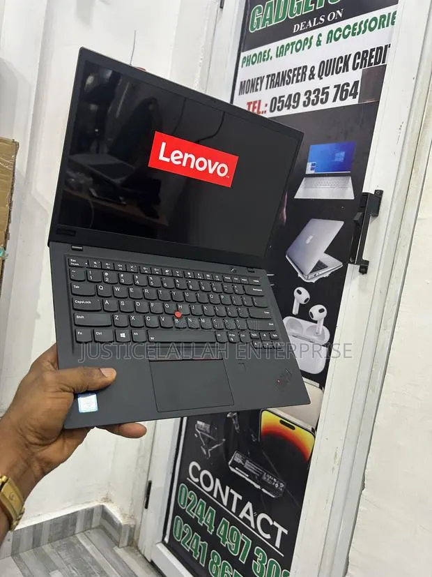 Laptop Lenovo ThinkPad X1 Carbon 16GB Intel Core i7 SSD 256GB · Photo 1