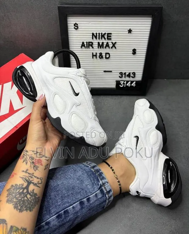 Nike Air Max Muse In Different Colours , Swipe >>> · Photo 1
