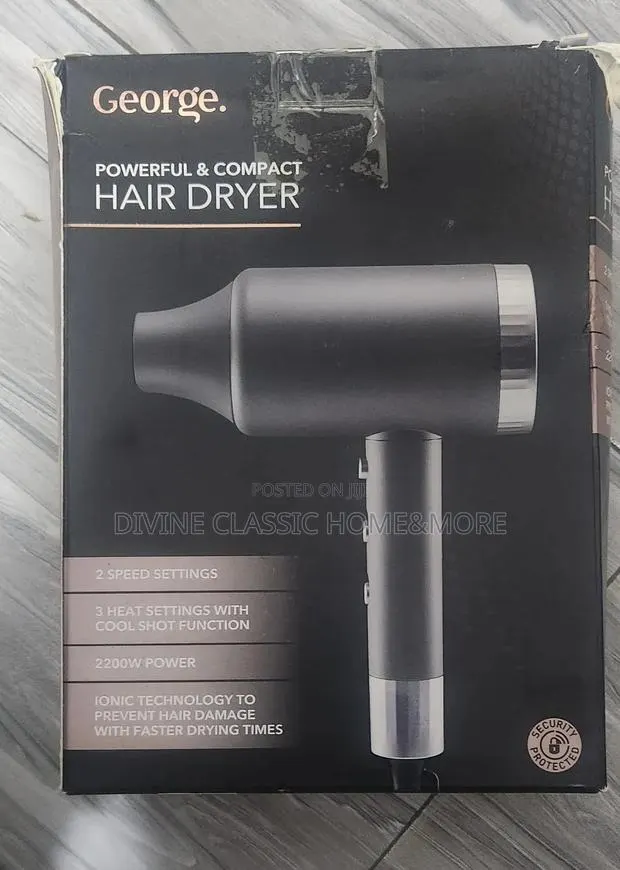 George Powerful Compact Hair Dryer (2200w) · Photo 1