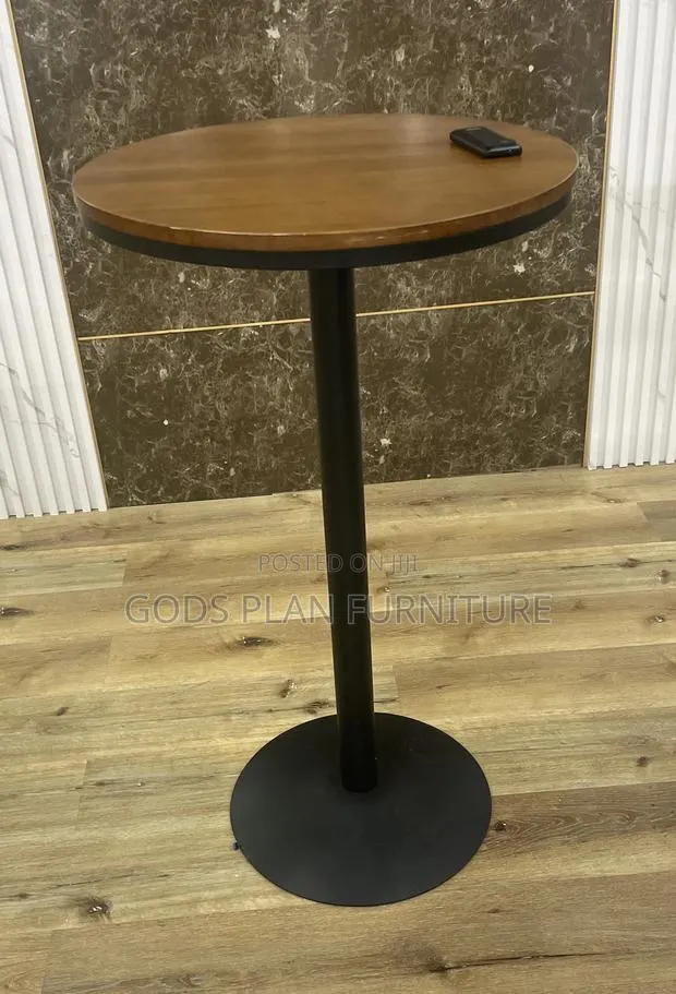 High Bar Table · Photo 1