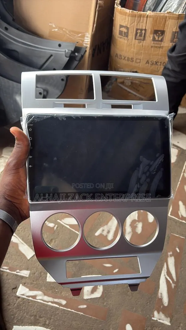 Dodge Caliber Android Screen · Photo 1