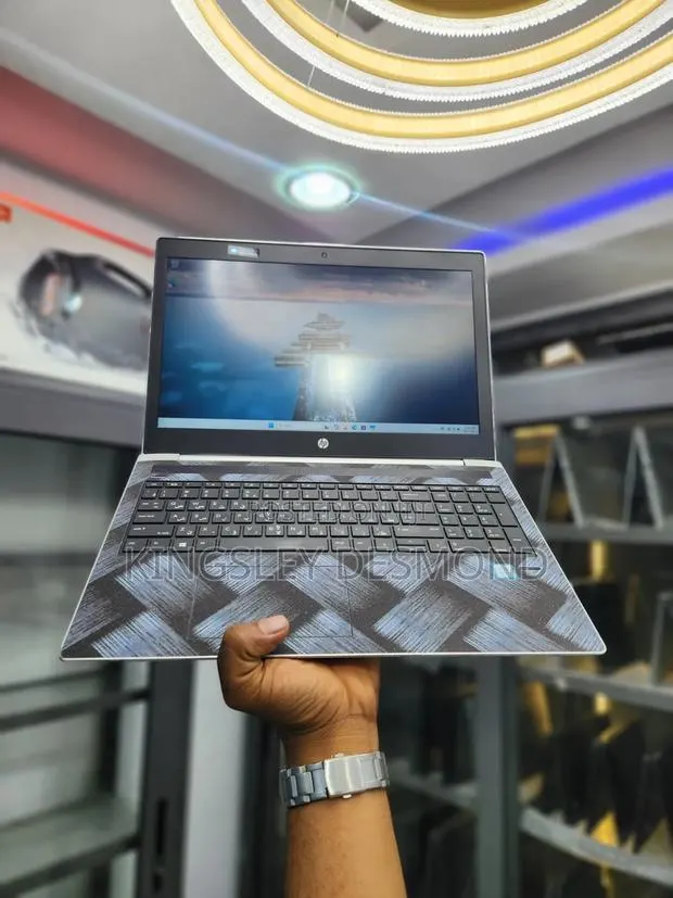 Laptop HP ProBook 450 G5 16GB Intel Core i5 SSD 256GB · Photo 1