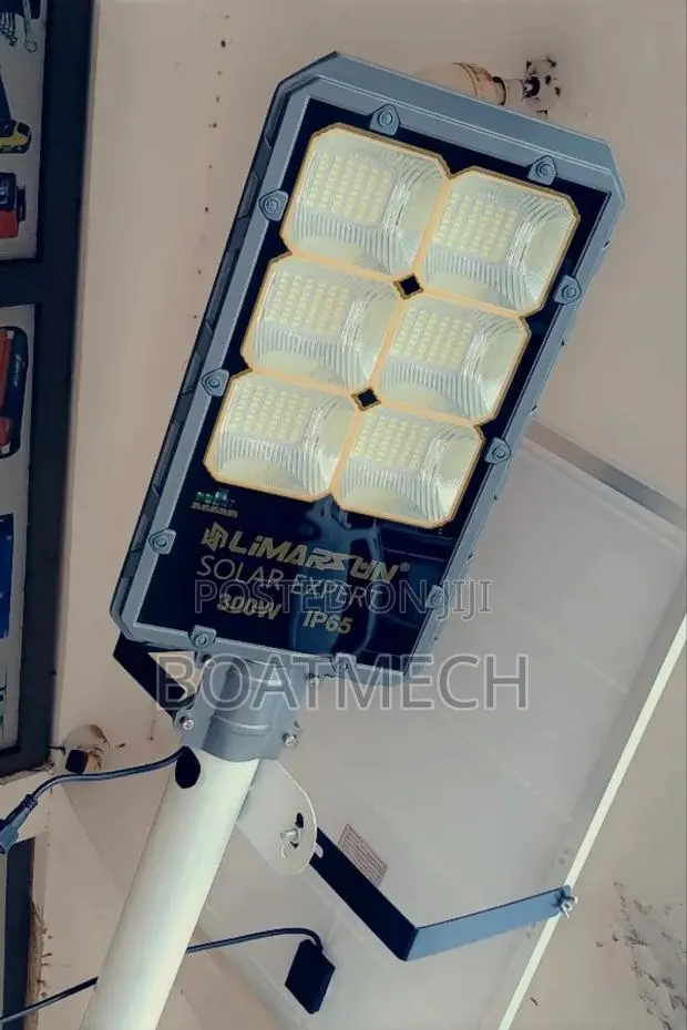 300w Solar Lamp · Photo 1