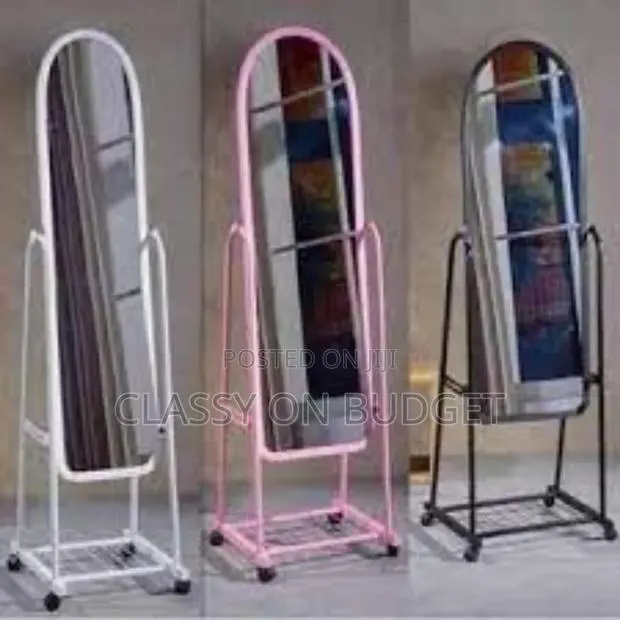 Dressing Mirror With Stand · Photo 1