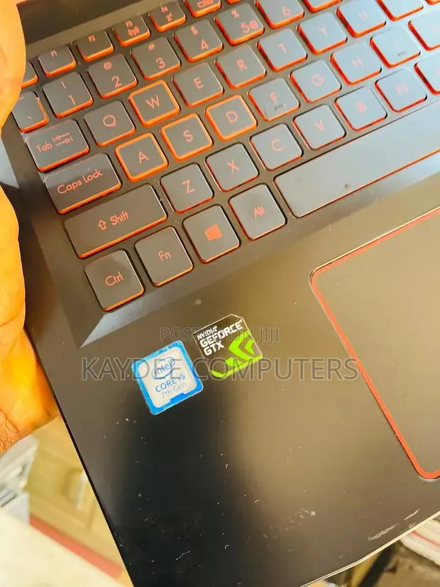 Laptop Acer 8GB Intel Core i5 SSD 256GB · Photo 1