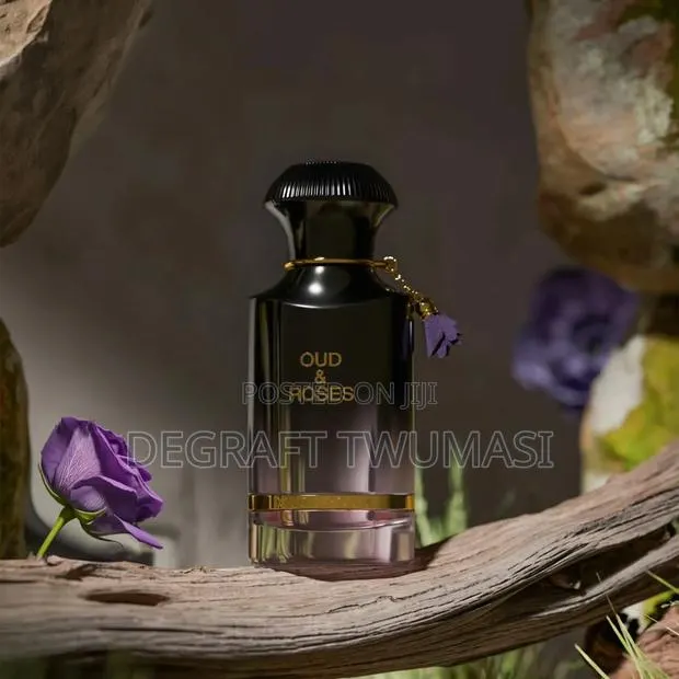 Oud and Roses Extrait De Parfum · Photo 1