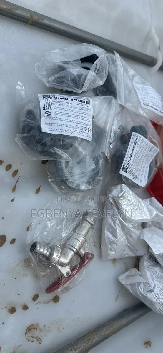 Ibc Tank Valve Connector · Photo 1