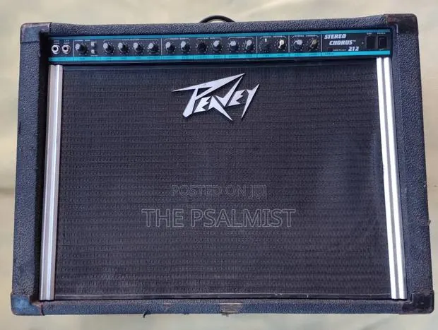 Peavey Stereo Chorus 212 Combo · Photo 1