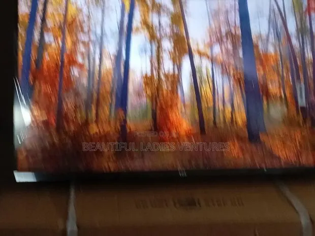 TCL 32” Premium Hd Tv With Elegant Finish · Photo 1