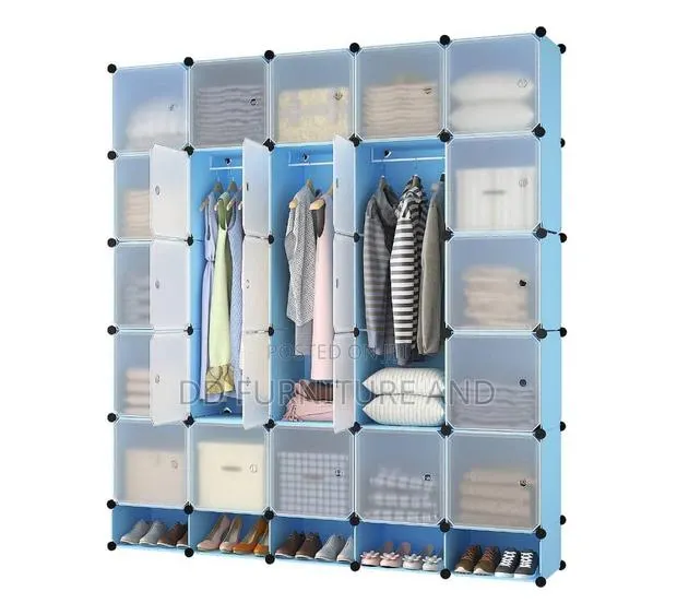 Blue 20 Cubes Plastic Wardrobe · Photo 1