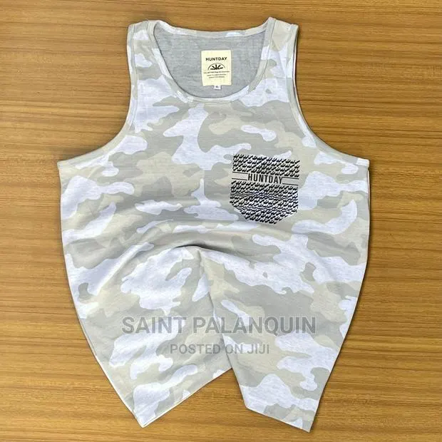Camo Best Vest · Photo 2